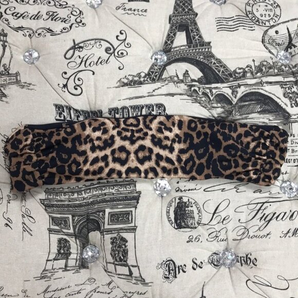 Veronica Beard Catarina Bandeau Bikini Top In Leopard - Picture 3 of 8